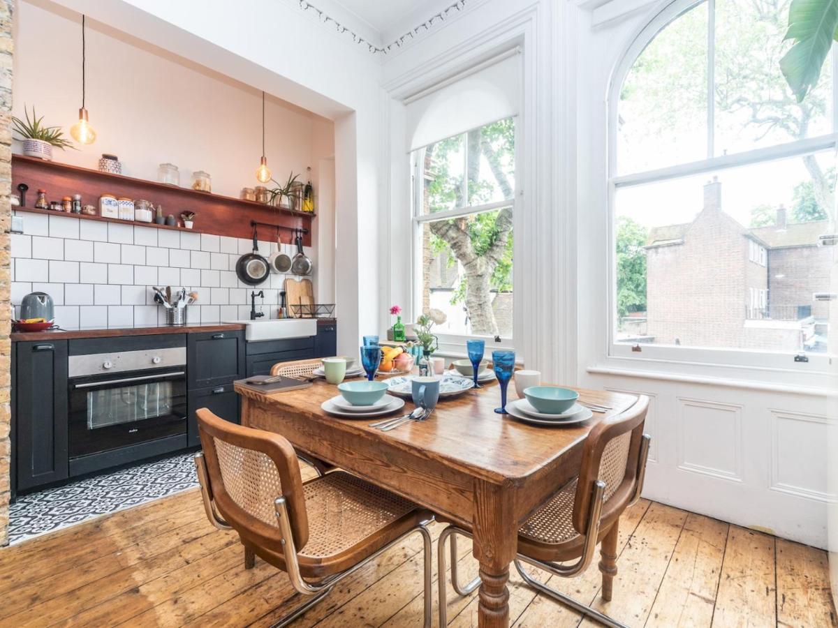 Pass The Keys Rustic And Quirky Flat In Charming Charlton Village * London
