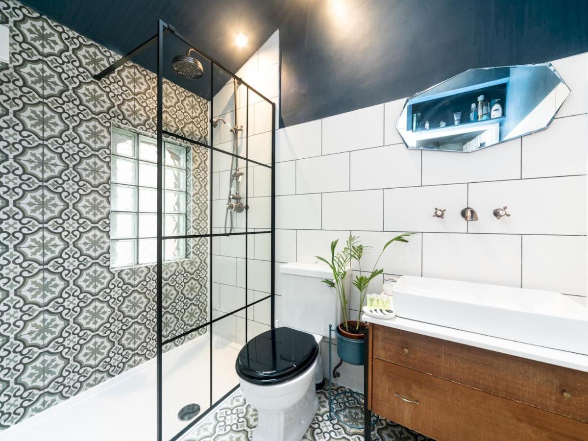Apartment Pass The Keys Rustic And Quirky Flat In Charming Charlton Village *